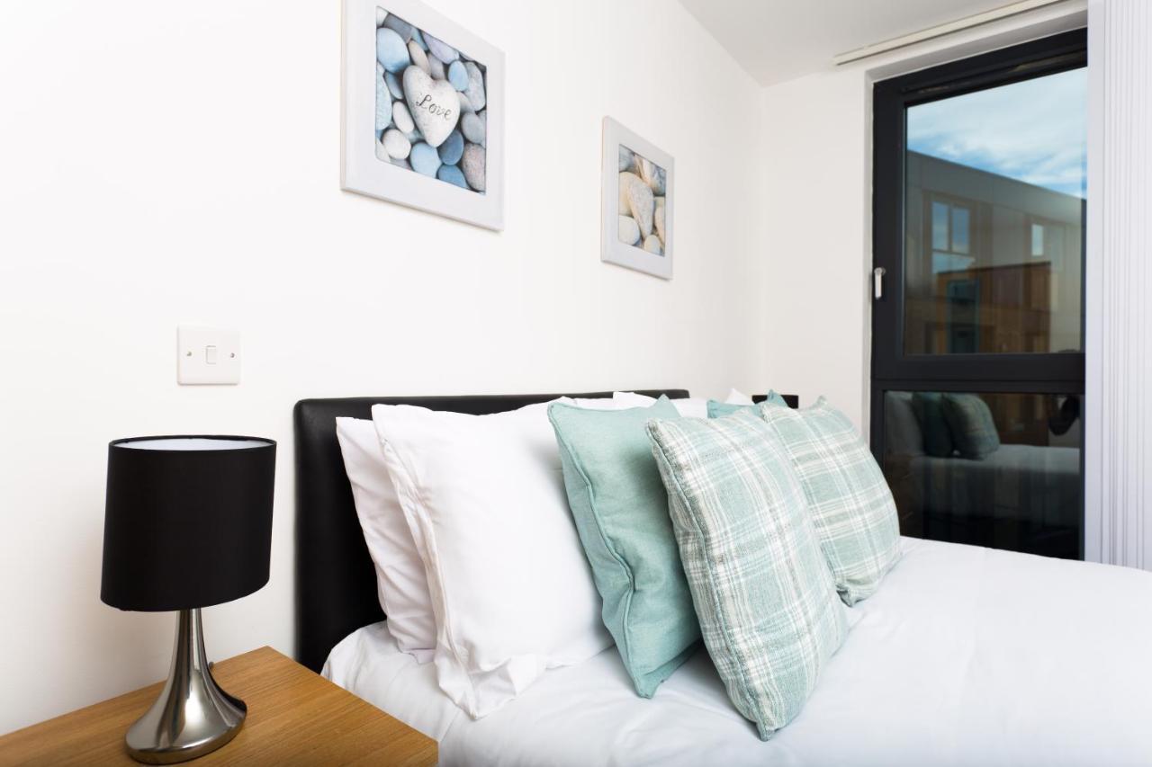 Absolute Stays On Essex - Chinatown - Hippodrome - Alexandra Theatre - Bull Ring - The Rep - B'Ham Intl Airport - Free Wifi - Free Parking - Contractors - Corporates Birmingham Exterior foto